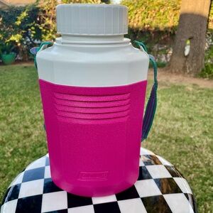 VTG 90s Coleman Pink and White Insulated Water Jug